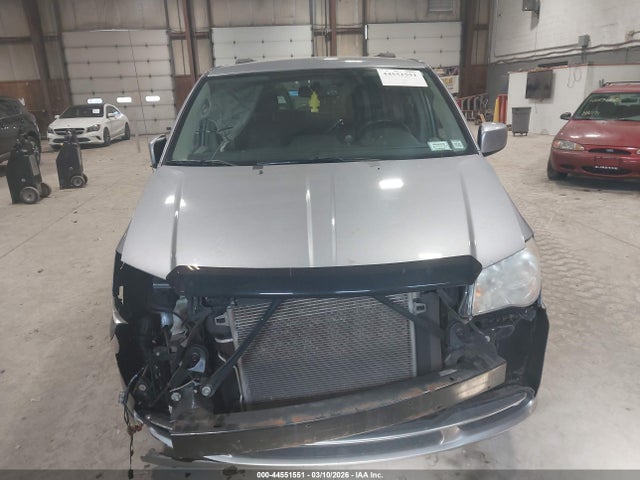 44551551 :رقم المزاد ، 2C4RC1BG9ER338976 vin ، 2014 Chrysler Town & Country Touring مزاد بيع
