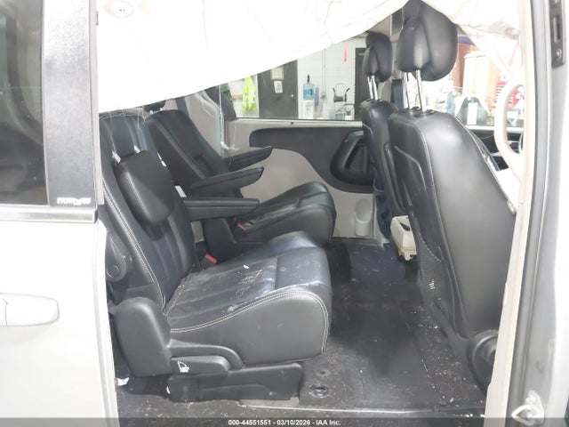 44551551 :رقم المزاد ، 2C4RC1BG9ER338976 vin ، 2014 Chrysler Town & Country Touring مزاد بيع
