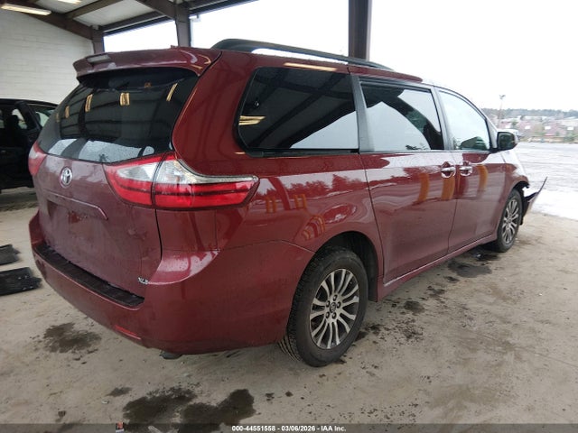 2018 TOYOTA SIENNA 5TDYZ3DC5JS938086 Photo 3