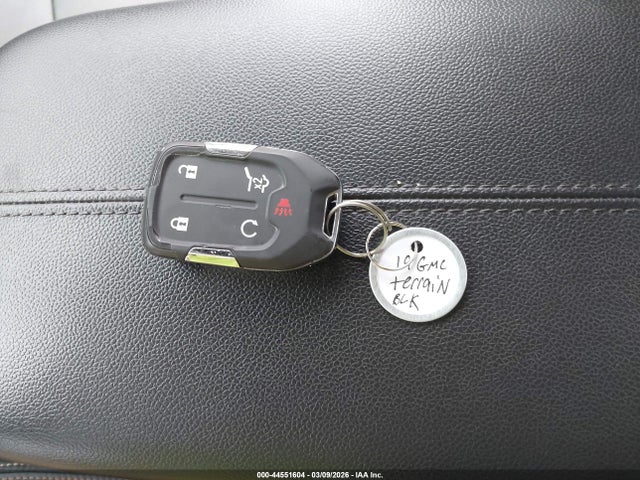 44551604 :رقم المزاد ، 3GKALPEV7KL158936 vin ، 2019 Gmc Terrain Slt مزاد بيع