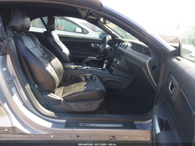 Ford Mustang Ecoboost Premium 2020 1FATP8UH2L5126333 Image 5