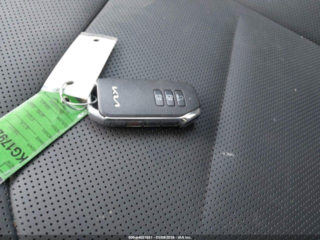 2022 KIA EV6 KNDC3DLC5N5069990 Photo 10