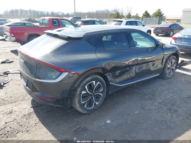 2022 KIA EV6 KNDC3DLC5N5069990 Photo 3