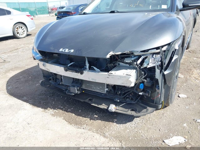 2022 KIA EV6 KNDC3DLC5N5069990 Photo 5