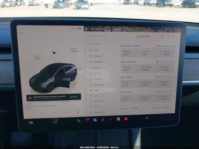 Продажа на аукционе авто 2024 Tesla Model Y Rwd, vin: 7SAYGDED2RF094126, номер лота: 44551653