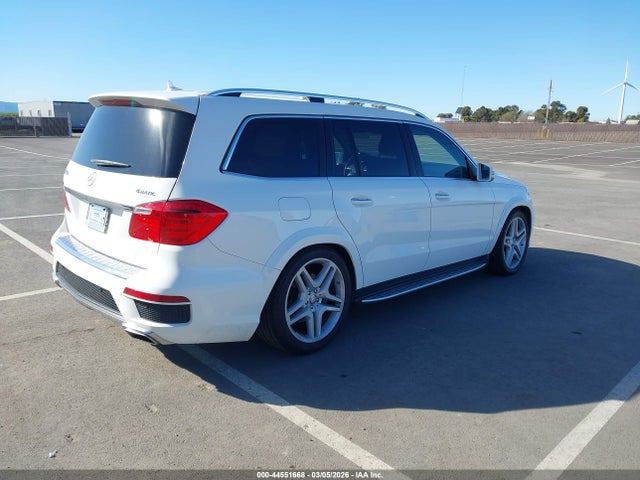 2014 MERCEDES-BENZ GL 550 4JGDF7DEXEA316310 Photo 3