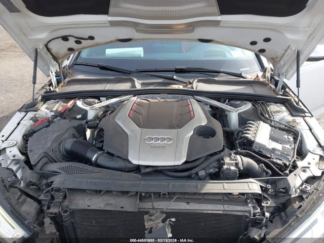 44551680 :رقم المزاد ، WAUC4AF46JA002930 vin ، 2018 Audi S4 3.0t Premium Plus مزاد بيع