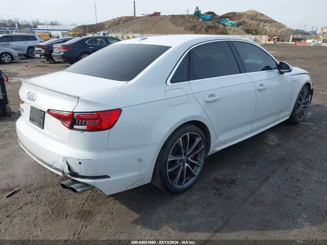 44551680 :رقم المزاد ، WAUC4AF46JA002930 vin ، 2018 Audi S4 3.0t Premium Plus مزاد بيع