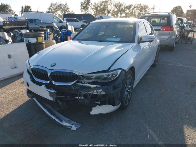 WBA5R1C59KAJ98340 BMW 330I