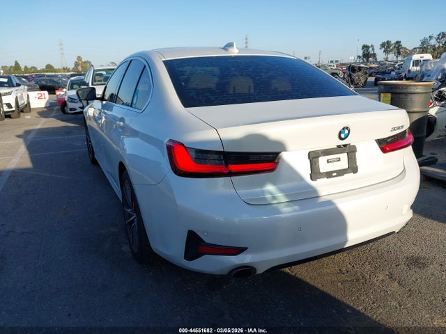 WBA5R1C59KAJ98340 BMW 330I