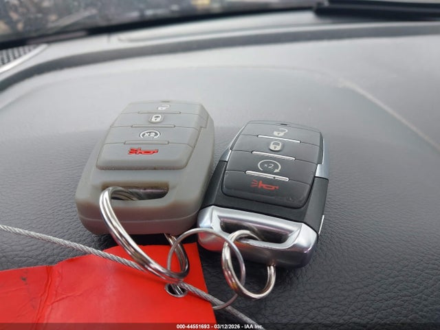 2019 RAM 1500 1C6RRFFG8KN767189 Photo 10