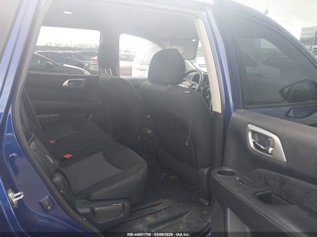 Auction sale of the 2020 Nissan Pathfinder S 2wd, vin: 5N1DR2AN4LC627554, lot number: 44551700