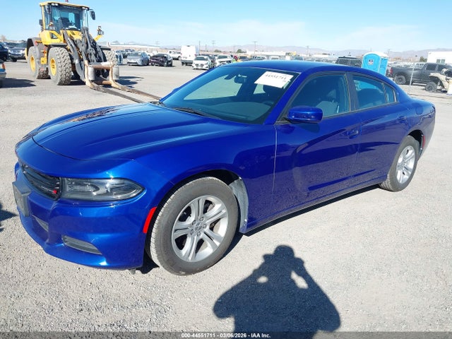 2C3CDXBG5LH165762 Dodge Charger Sxt Rwd