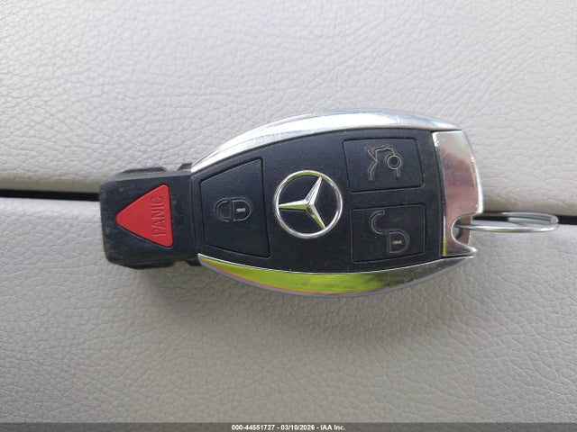 Продаж на аукціоні авто 2015 Mercedes-benz C 300 Luxury 4matic, vin: 55SWF4KB1FU041468, номер лоту: 44551727