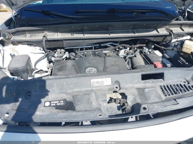 Toyota Highlander Le 2022 5TDZZRAH3NS105609 Image 10