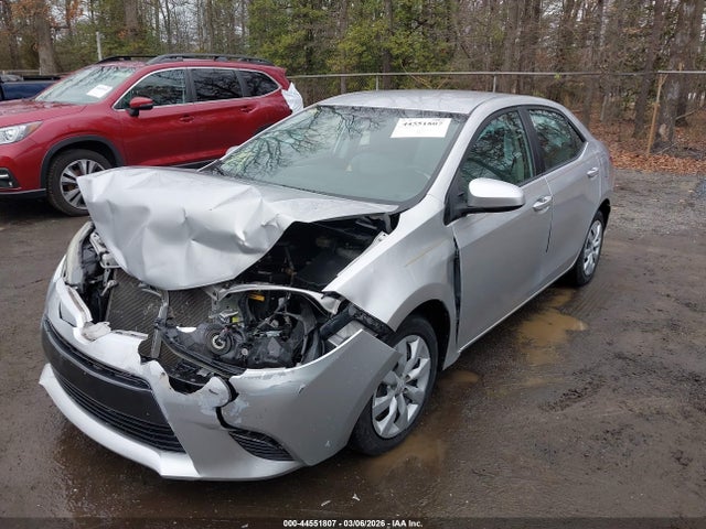 44551807 :رقم المزاد ، 2T1BURHE6FC458254 vin ، 2015 Toyota Corolla Le مزاد بيع
