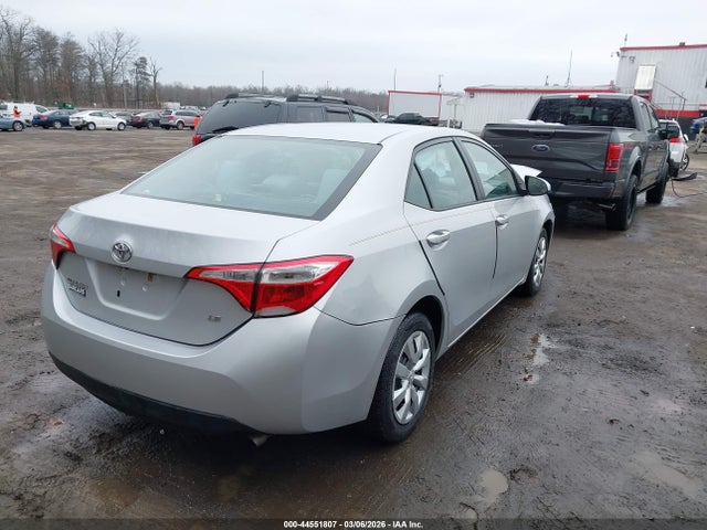 44551807 :رقم المزاد ، 2T1BURHE6FC458254 vin ، 2015 Toyota Corolla Le مزاد بيع