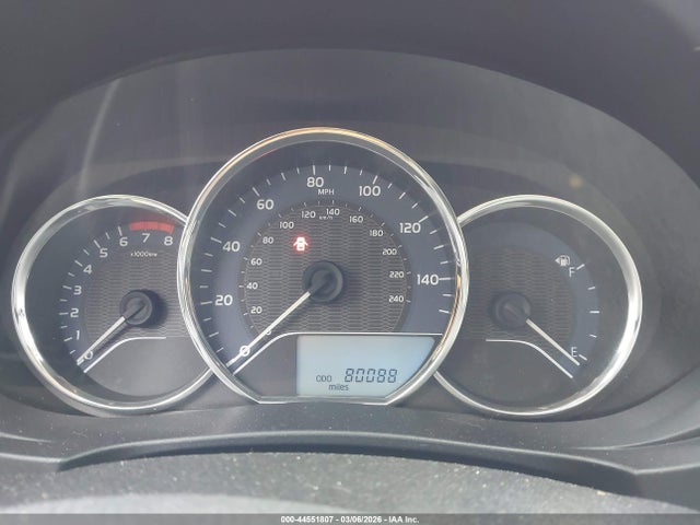 44551807 :رقم المزاد ، 2T1BURHE6FC458254 vin ، 2015 Toyota Corolla Le مزاد بيع