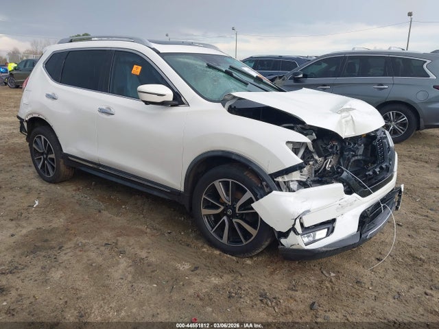 Auction sale of the 2017 Nissan Rogue Sl, vin: JN8AT2MV7HW277156, lot number: 44551812