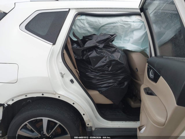 Продаж на аукціоні авто 2017 Nissan Rogue Sl, vin: JN8AT2MV7HW277156, номер лоту: 44551812