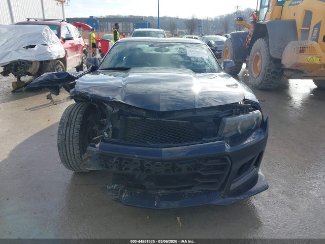 44551825 :رقم المزاد ، 2G1FD1E33F9199446 vin ، 2015 Chevrolet Camaro 1lt مزاد بيع