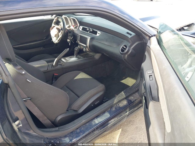 44551825 :رقم المزاد ، 2G1FD1E33F9199446 vin ، 2015 Chevrolet Camaro 1lt مزاد بيع