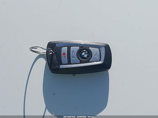 2014 BMW 740I WBAYA6C5XED826622 Photo 10