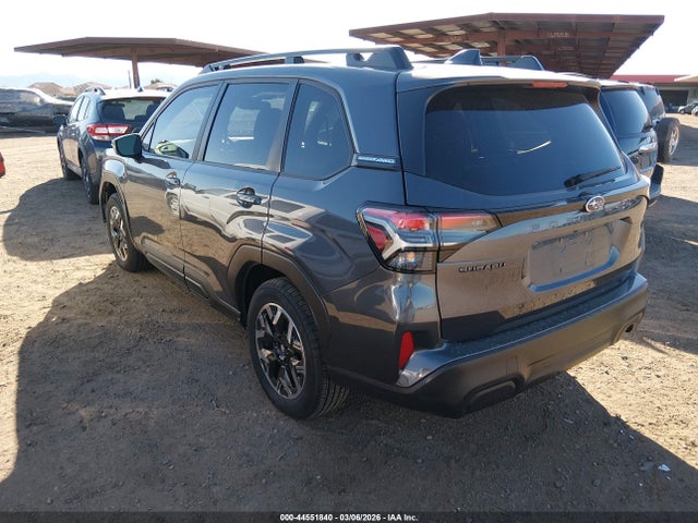 Subaru Forester Premium 2025 JF2SLDDC3SH583567 Image 3
