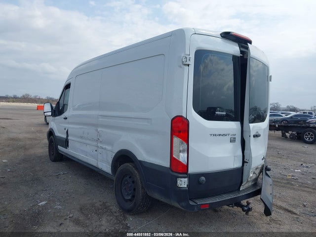 2019 FORD TRANSIT-250 1FTYR2CM8KKA88757 Photo 2