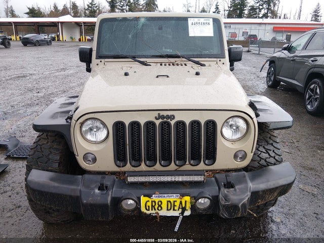 1C4BJWDG3JL829550 Jeep Wrangler Jk Unlimited Sport 4x4
