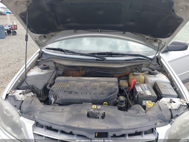 2005 Chrysler Pacifica Touring მანქანა იყიდება აუქციონზე, vin: 2C8GF68425R650337, აუქციონის ნომერი: 44551873