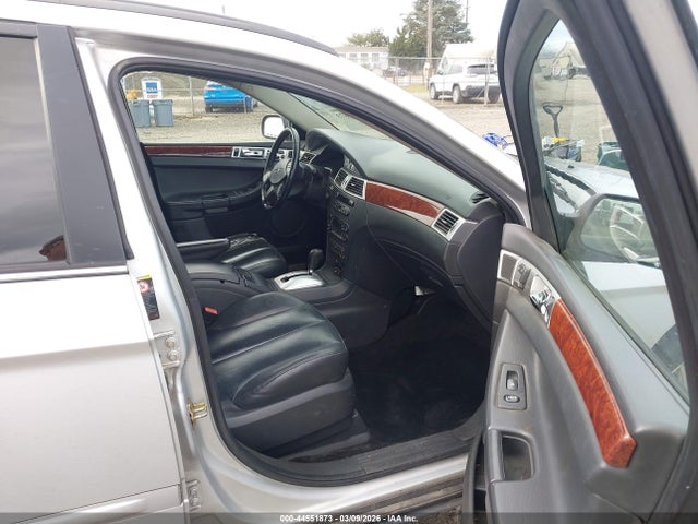 2005 Chrysler Pacifica Touring მანქანა იყიდება აუქციონზე, vin: 2C8GF68425R650337, აუქციონის ნომერი: 44551873