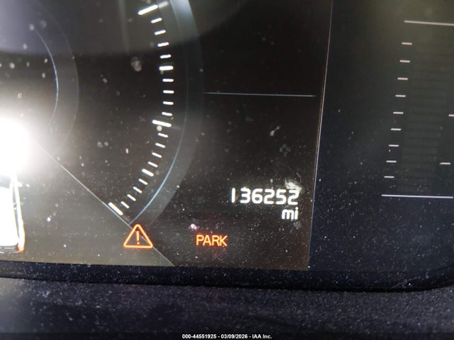 LYV102RK8JB117611 Volvo Xc60 T5 Momentum