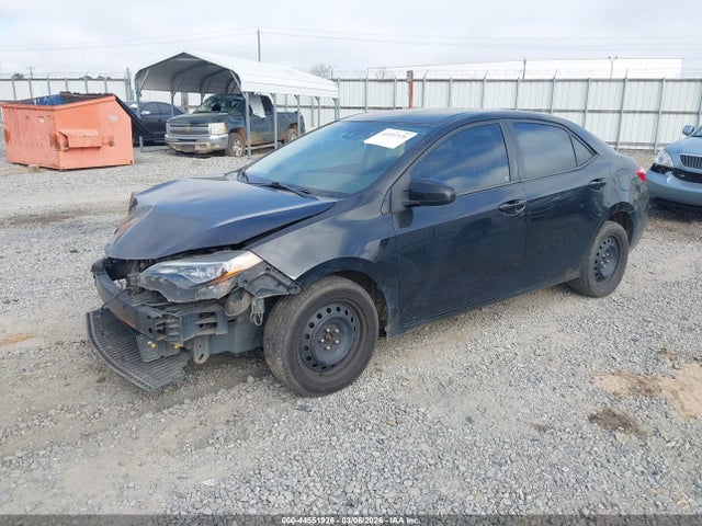 Toyota COROLLA LE 2017 2T1BURHE4HC862902 Image 2