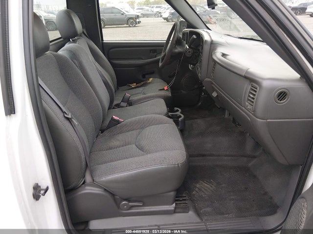 44551928 :رقم المزاد ، 1GTEC14V23E377378 vin ، 2003 Gmc Sierra 1500 Work Truck مزاد بيع