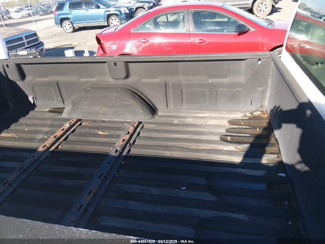 44551928 :رقم المزاد ، 1GTEC14V23E377378 vin ، 2003 Gmc Sierra 1500 Work Truck مزاد بيع
