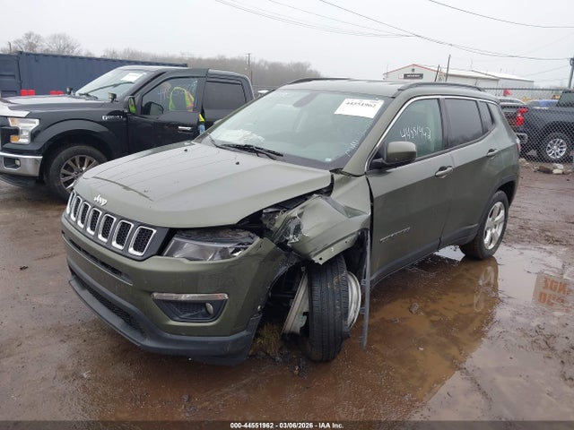 44551962 :رقم المزاد ، 3C4NJDBBXLT116578 vin ، 2020 Jeep Compass Latitude 4x4 مزاد بيع
