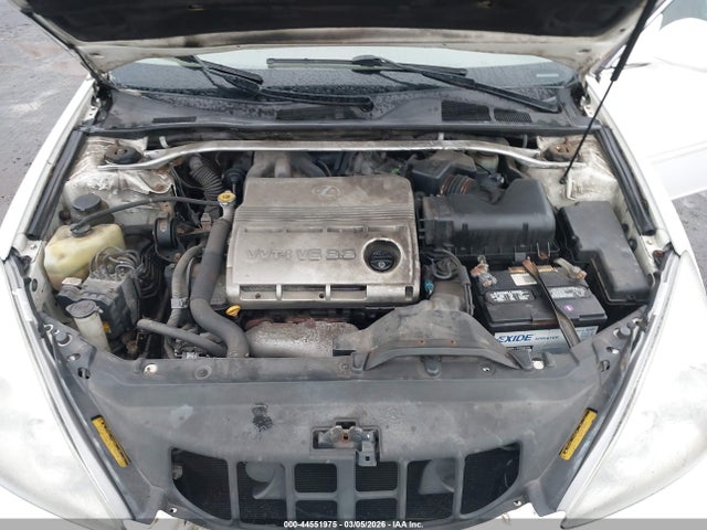 2004 Lexus Es 330 მანქანა იყიდება აუქციონზე, vin: JTHBA30GX45002351, აუქციონის ნომერი: 44551975