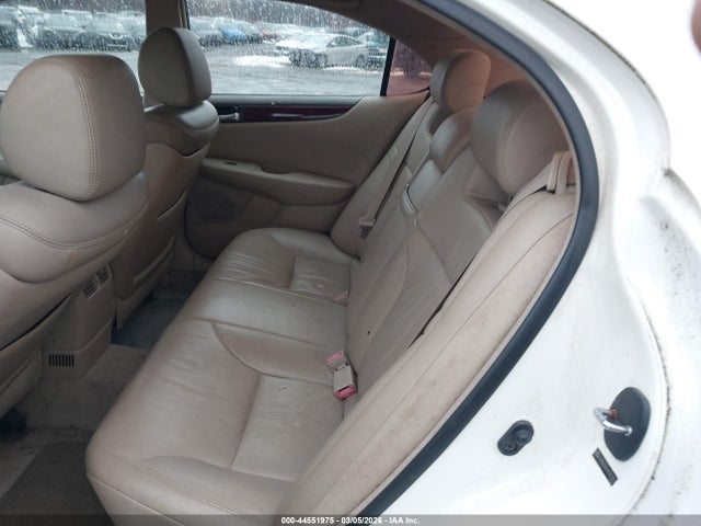 2004 Lexus Es 330 მანქანა იყიდება აუქციონზე, vin: JTHBA30GX45002351, აუქციონის ნომერი: 44551975