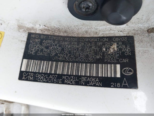 2004 Lexus Es 330 მანქანა იყიდება აუქციონზე, vin: JTHBA30GX45002351, აუქციონის ნომერი: 44551975