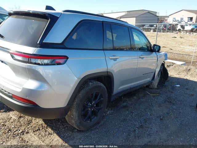 44551985 :رقم المزاد ، 1C4RJHAG4RC218257 vin ، 2024 Jeep Grand Cherokee Altitude 4x4 مزاد بيع