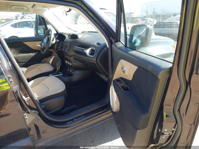 Aukcja sprzedaży 2017 Jeep Renegade Sport 4x4, vin: ZACCJBAB7HPF87437, numer aukcji: 44551992