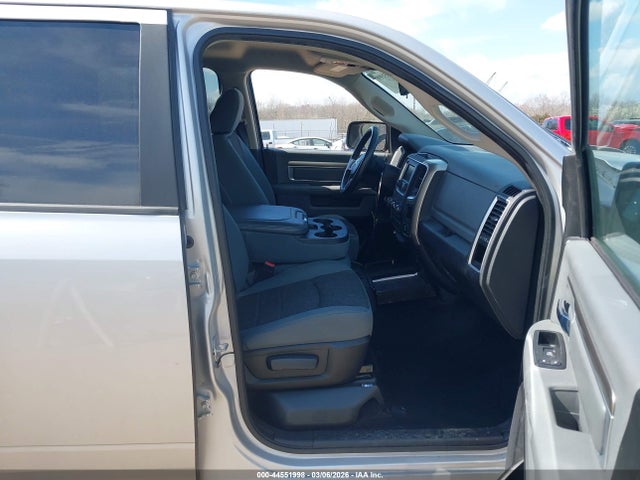 44551998 :رقم المزاد ، 1C6RR6LG5DS640814 vin ، 2013 Ram 1500 Slt مزاد بيع