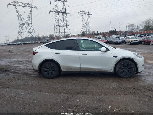2021 Tesla Model Y Long Range Dual Motor All-wheel Drive მანქანა იყიდება აუქციონზე, vin: 5YJYGDEE5MF072264, აუქციონის ნომერი: 44552003