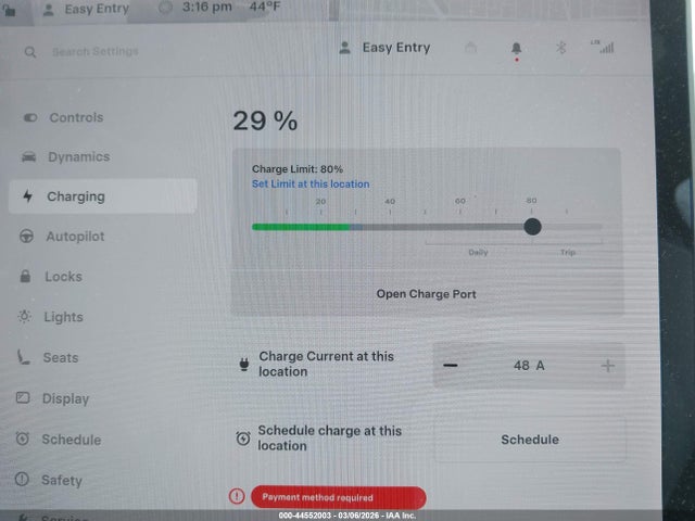 2021 Tesla Model Y Long Range Dual Motor All-wheel Drive მანქანა იყიდება აუქციონზე, vin: 5YJYGDEE5MF072264, აუქციონის ნომერი: 44552003