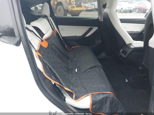 2021 Tesla Model Y Long Range Dual Motor All-wheel Drive მანქანა იყიდება აუქციონზე, vin: 5YJYGDEE5MF072264, აუქციონის ნომერი: 44552003