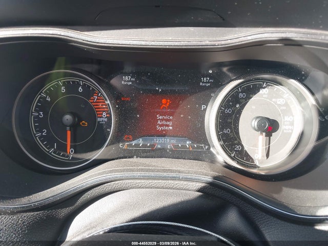 1C4PJMBX9KD372266 Jeep Cherokee Trailhawk Elite 4x4