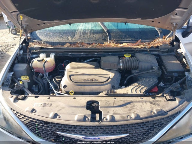 2020 CHRYSLER VOYAGER 2C4RC1DG7LR211881 Photo 9