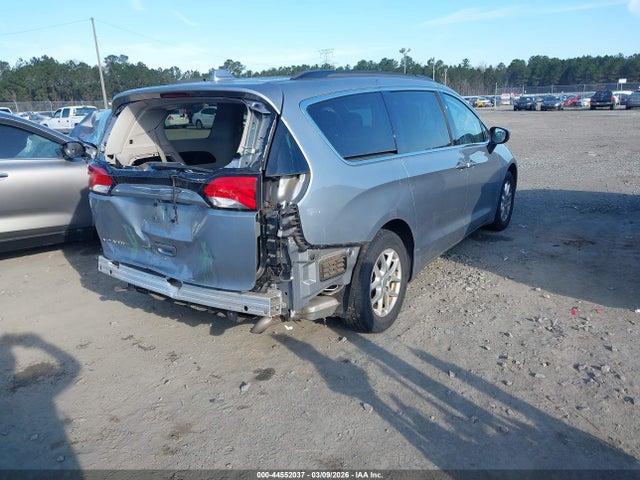 2020 CHRYSLER VOYAGER 2C4RC1DG7LR211881 Photo 3