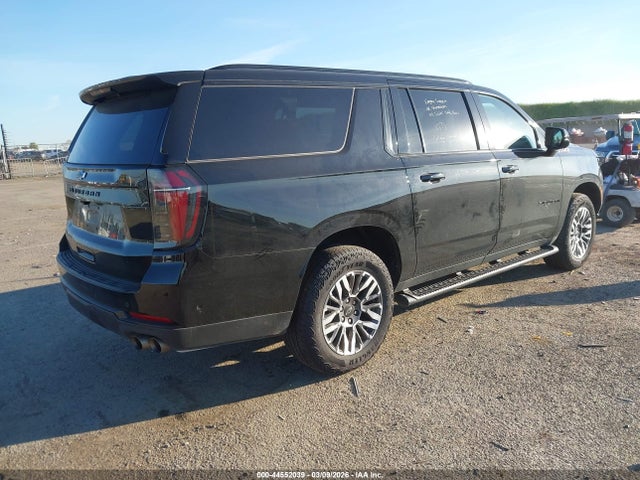 Chevrolet Suburban 4wd Z71 2025 1GNS6DRD0SR216215 Image 4